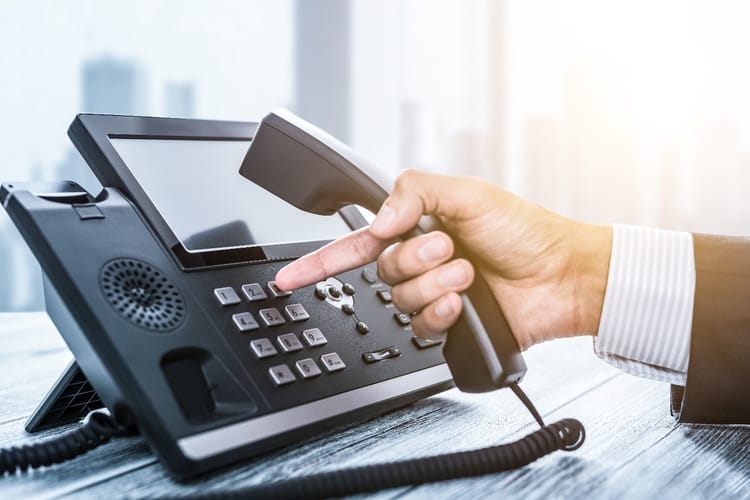 Why telecom companies should offer professional voice recordings